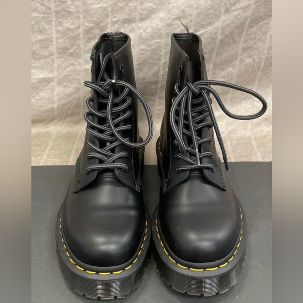 Dr. Martens 1460 Bex Smooth Leather Boots